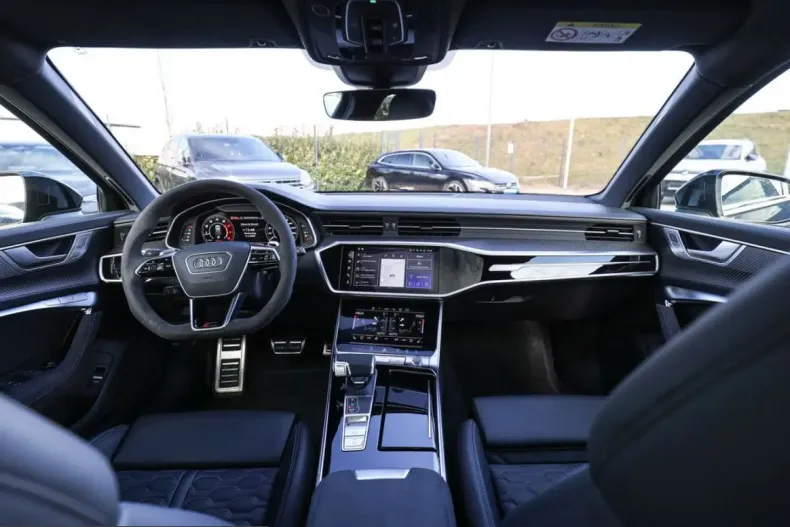 Audi RS6 din 2025 cu 13.659 km - oferta AUD224245 - foto 6