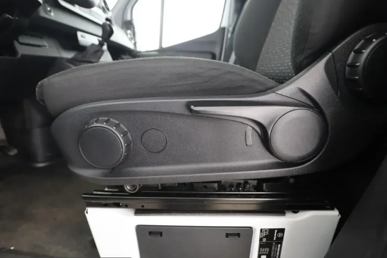 Mercedes-Benz Sprinter din 2025 cu 25.300 km - oferta MER224247 - foto 11