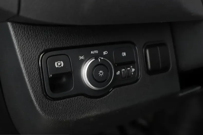 Mercedes-Benz Sprinter din 2025 cu 25.300 km - oferta MER224247 - foto 18