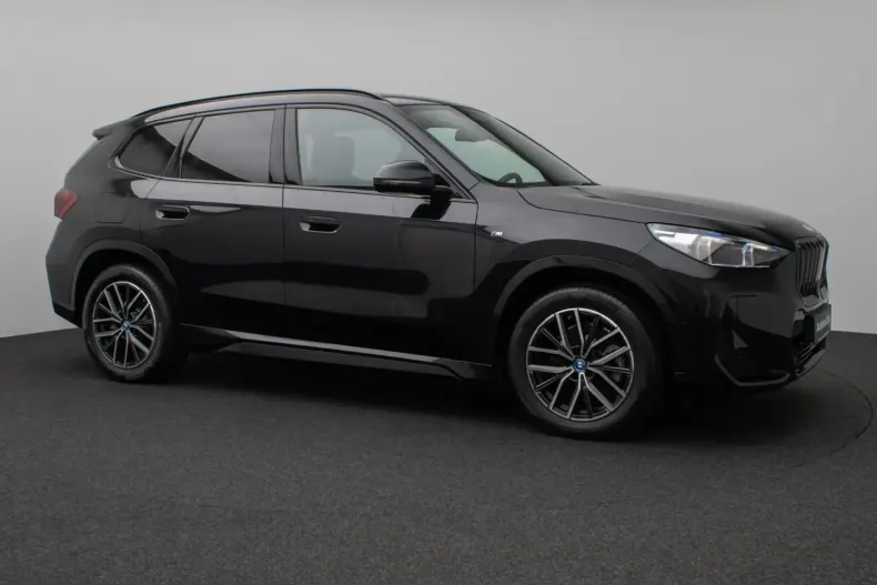 BMW iX1 (Seria X) din 2023 cu 9.044 km - oferta BMW224253 - foto 3