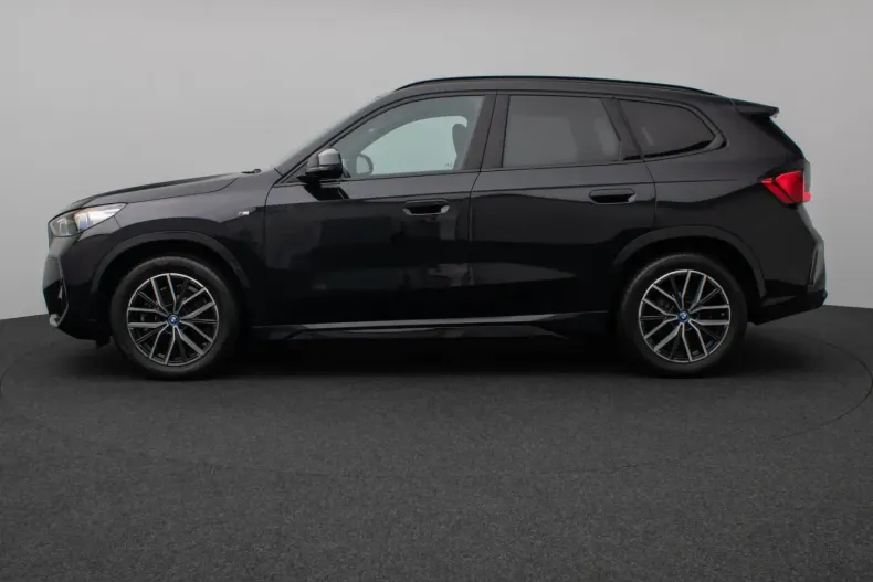 BMW iX1 (Seria X) din 2023 cu 9.044 km - oferta BMW224253 - foto 10