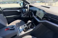 Volkswagen Touareg din 2023 cu 16.322 km - oferta VOL224254 - foto 16