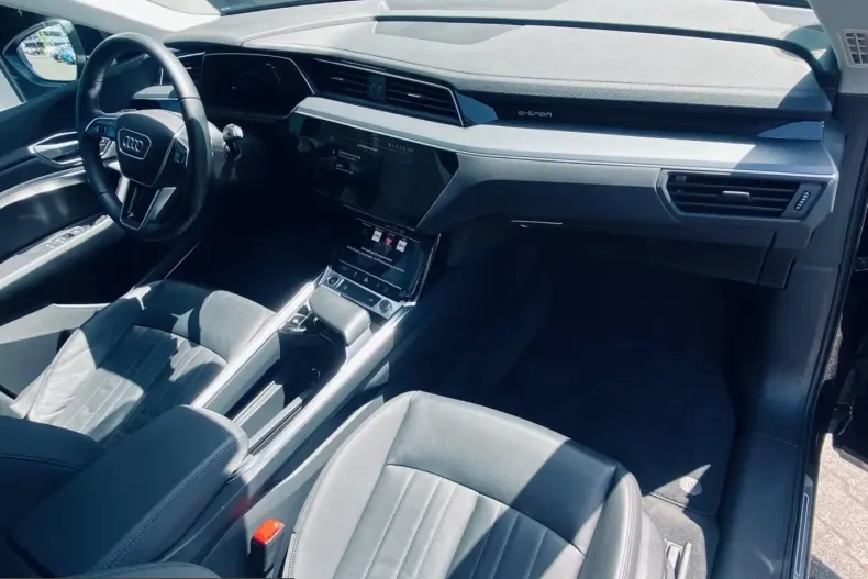 Audi e-tron din 2023 cu 19.500 km - oferta AUD224255 - foto 17