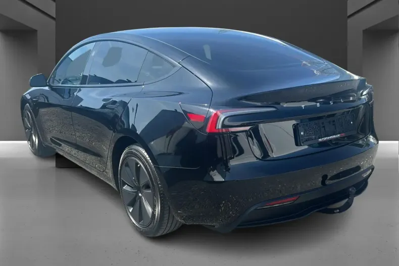 Tesla Model 3 din 2024 cu 28.310 km - oferta TES224257 - foto 3