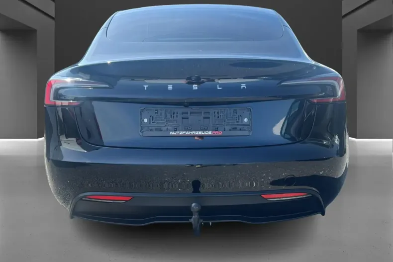 Tesla Model 3 din 2024 cu 28.310 km - oferta TES224257 - foto 4