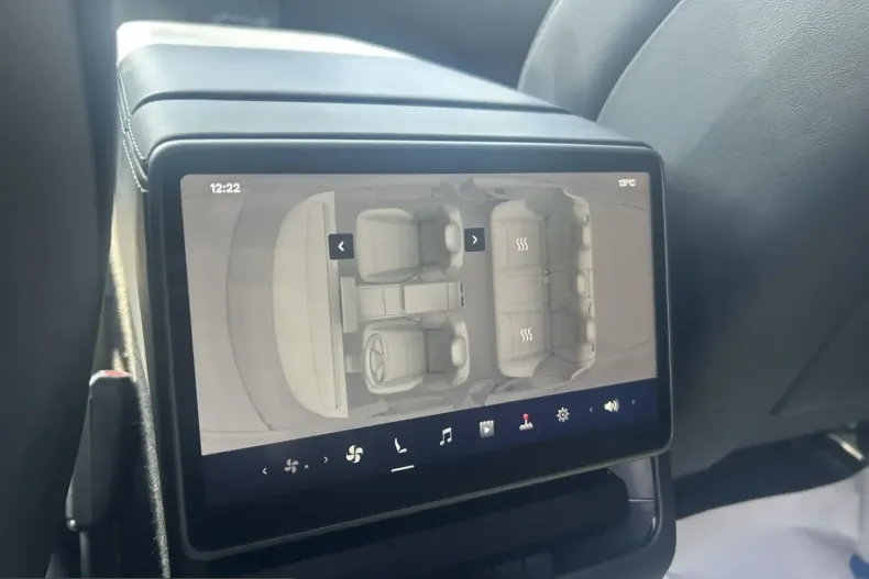Tesla Model 3 din 2024 cu 28.310 km - oferta TES224257 - foto 8