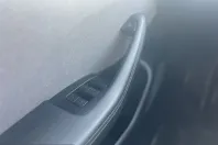 Tesla Model 3 din 2024 cu 28.310 km - oferta TES224257 - foto 11