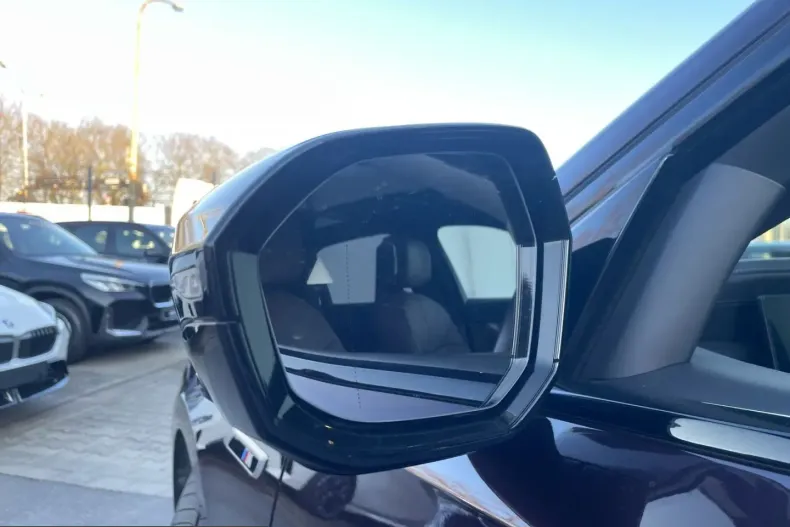 BMW i7 (Seria 7) din 2025 cu 16.969 km - oferta BMW224258 - foto 36