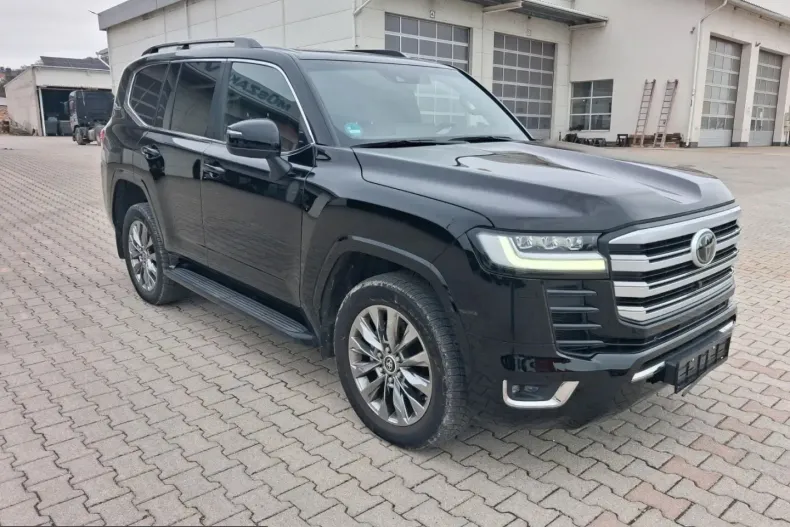 Toyota Land Cruiser din 2023 cu 20.111 km - oferta TOY224267 - foto 3