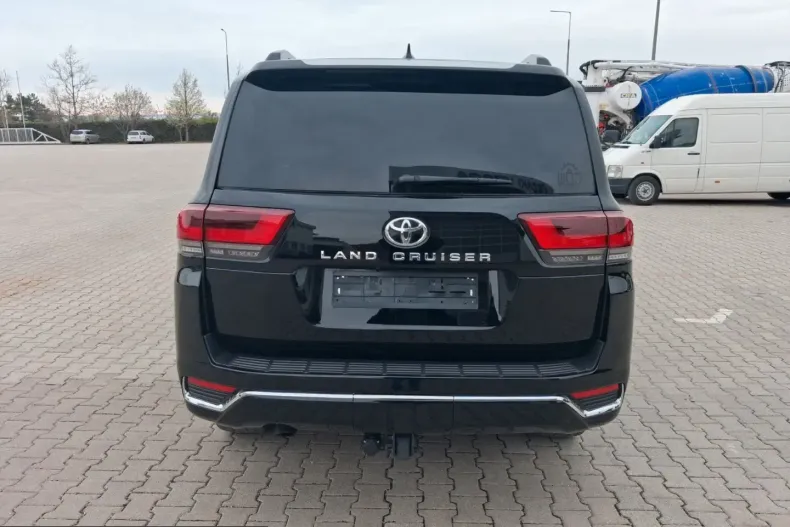 Toyota Land Cruiser din 2023 cu 20.111 km - oferta TOY224267 - foto 6