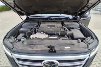Toyota Land Cruiser din 2023 cu 20.111 km - oferta TOY224267 - foto 22