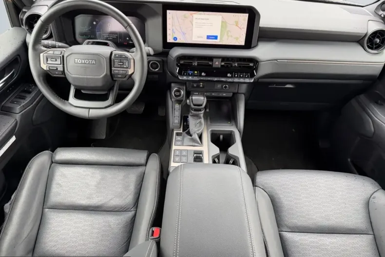 Toyota Land Cruiser din 2025 cu 21.780 km - oferta TOY224268 - foto 12