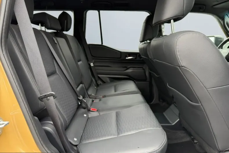 Toyota Land Cruiser din 2025 cu 21.780 km - oferta TOY224268 - foto 20