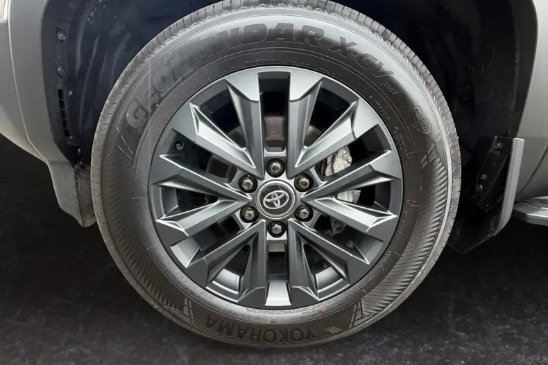 Toyota Land Cruiser din 2025 cu 21.780 km - oferta TOY224268 - foto 22