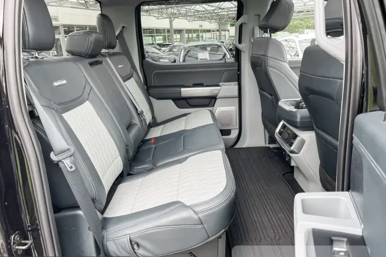 Ford F 150 din 2024 cu 7.800 km - oferta FOR224269 - foto 8