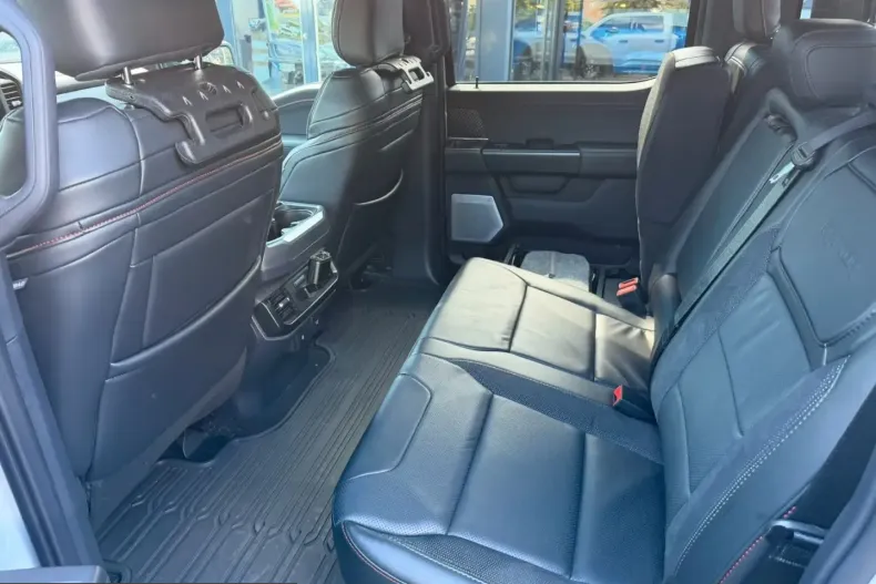 Ford F 150 din 2024 cu 4.000 km - oferta FOR224270 - foto 12