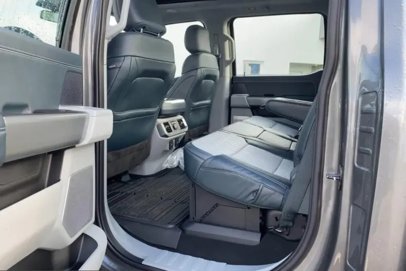 Ford F 150 din 2024 cu 5.000 km - oferta FOR224271 - foto 11