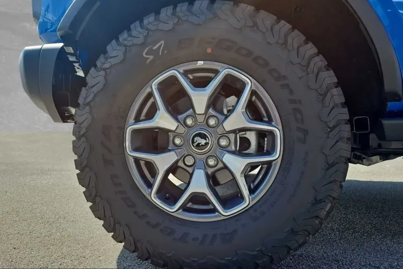 Ford Bronco din 2025 cu 6.000 km - oferta FOR224274 - foto 9