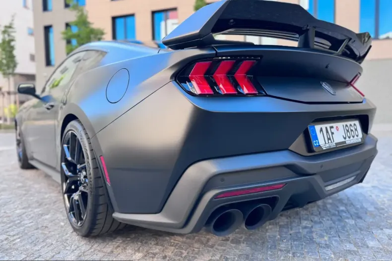 Ford Mustang din 2024 cu 22.000 km - oferta FOR224277 - foto 3