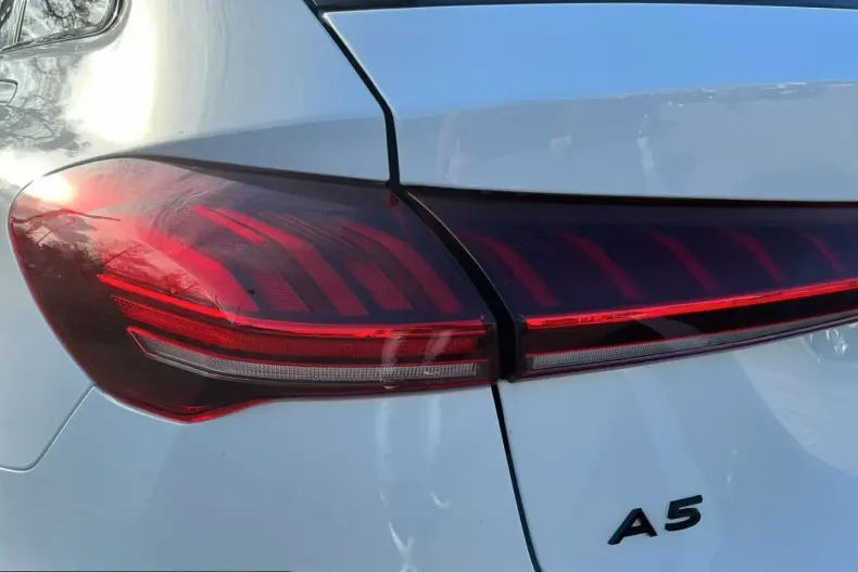 Audi A5 din 2025 cu 23.740 km - oferta AUD224279 - foto 18