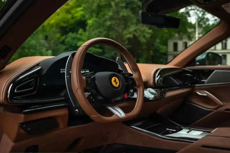 Ferrari Purosangue din 2025 cu 2.392 km - oferta FER224303 - foto 8