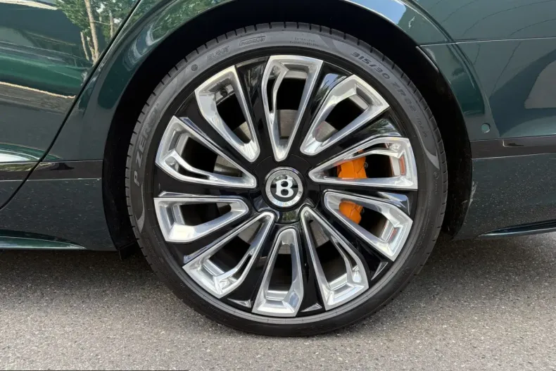 Bentley Flying Spur din 2025 cu 5.225 km - oferta BEN224306 - foto 5
