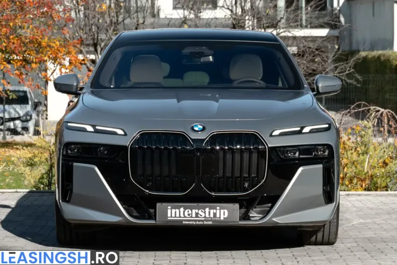BMW 740 (Seria 7) din 2025 cu 13.800 km - oferta BMW224309 - foto 1