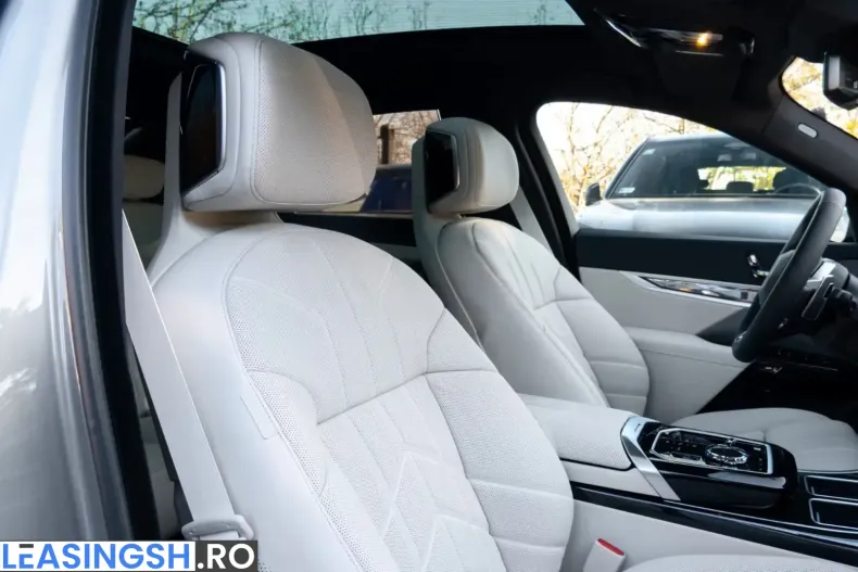 BMW 740 (Seria 7) din 2025 cu 13.800 km - oferta BMW224309 - foto 11