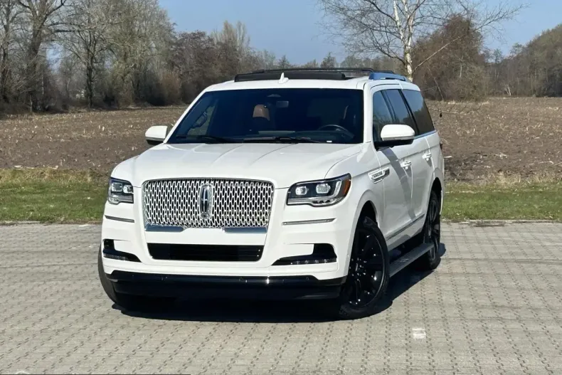 Lincoln Navigator din 2024 cu 1.321 km - oferta LIN224316 - foto 6