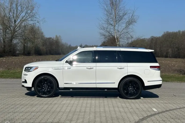 Lincoln Navigator din 2024 cu 1.321 km - oferta LIN224316 - foto 8