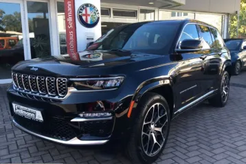 Jeep Grand Cherokee din 2023 - oferta JEE224317