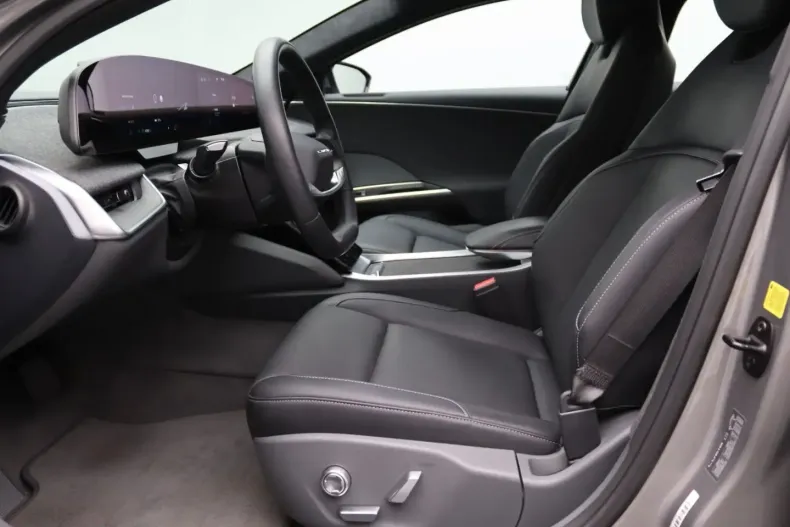 Lucid Air din 2024 cu 43.990 km - oferta LUC224322 - foto 9