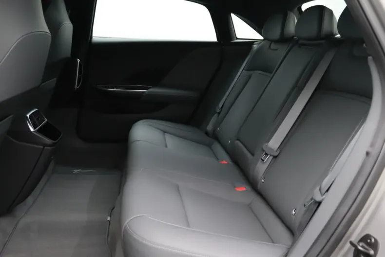 Lucid Air din 2024 cu 43.990 km - oferta LUC224322 - foto 10