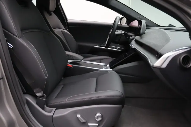 Lucid Air din 2024 cu 43.990 km - oferta LUC224322 - foto 12