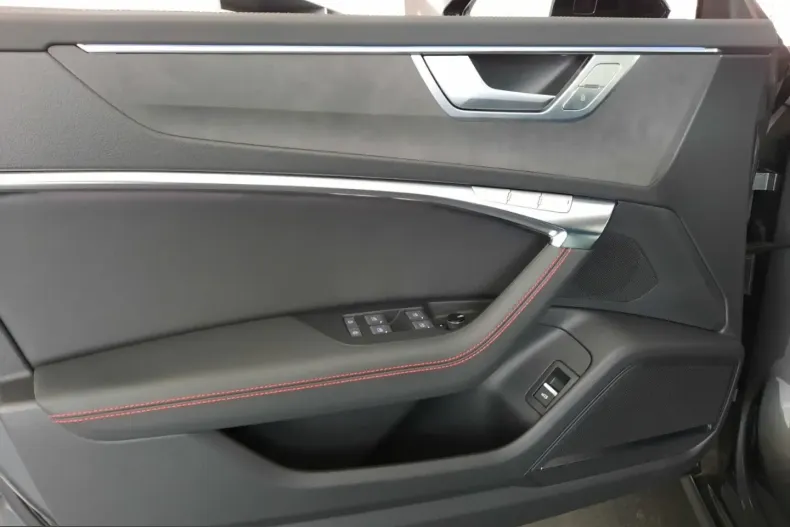 Audi S7 din 2024 cu 14.300 km - oferta AUD224324 - foto 17