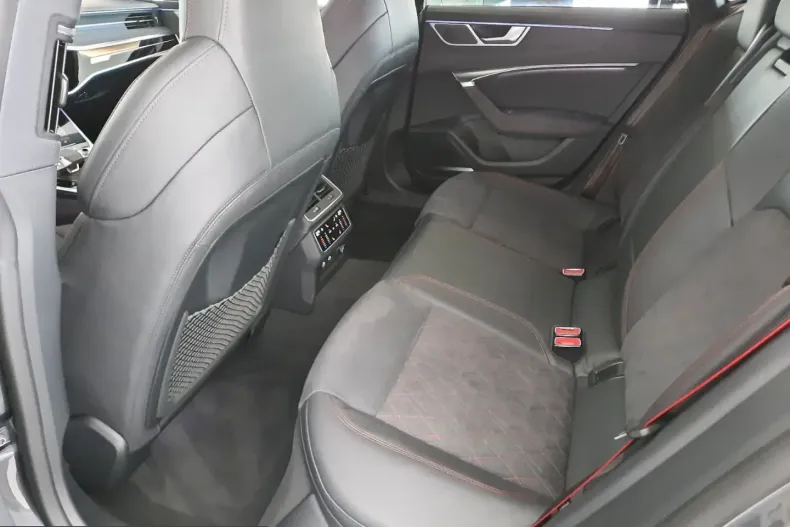 Audi S7 din 2024 cu 14.300 km - oferta AUD224324 - foto 18
