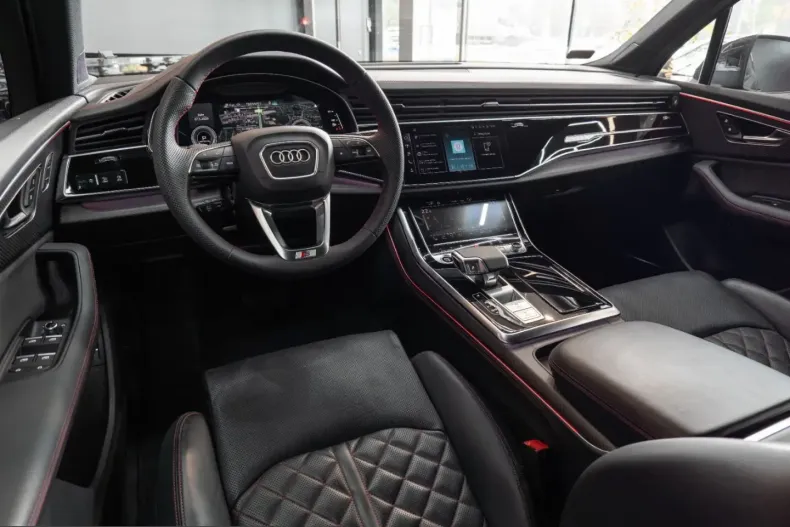 Audi Q7 din 2024 cu 44.900 km - oferta AUD224325 - foto 11