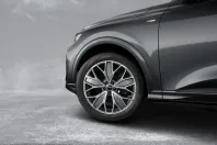 Audi Q5 din 2025 cu 31.762 km - oferta AUD224326 - foto 4