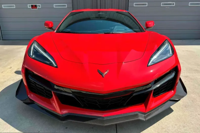 Corvette C8 din 2025 cu 2.594 km - oferta COR224332 - foto 4