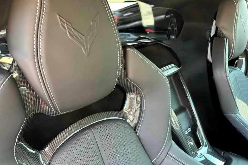 Corvette C8 din 2025 cu 2.594 km - oferta COR224332 - foto 11