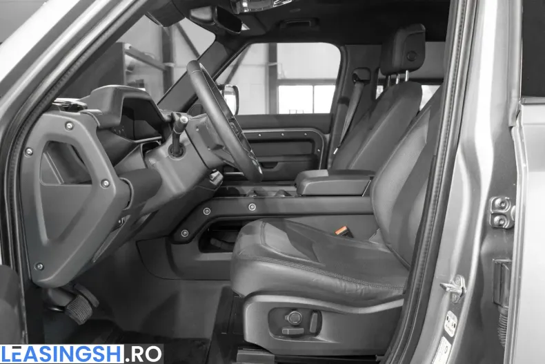 Land Rover Defender din 2025 cu 12.000 km - oferta LAN224337 - foto 8