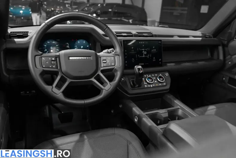 Land Rover Defender din 2025 cu 12.000 km - oferta LAN224337 - foto 10
