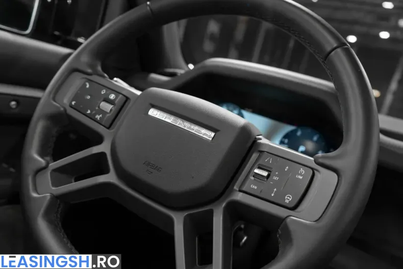 Land Rover Defender din 2025 cu 12.000 km - oferta LAN224337 - foto 19