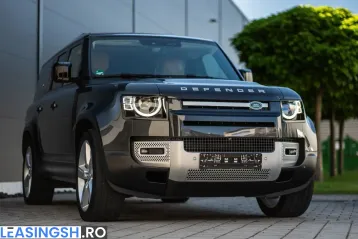 Land Rover Defender din 2023 - oferta LAN224338