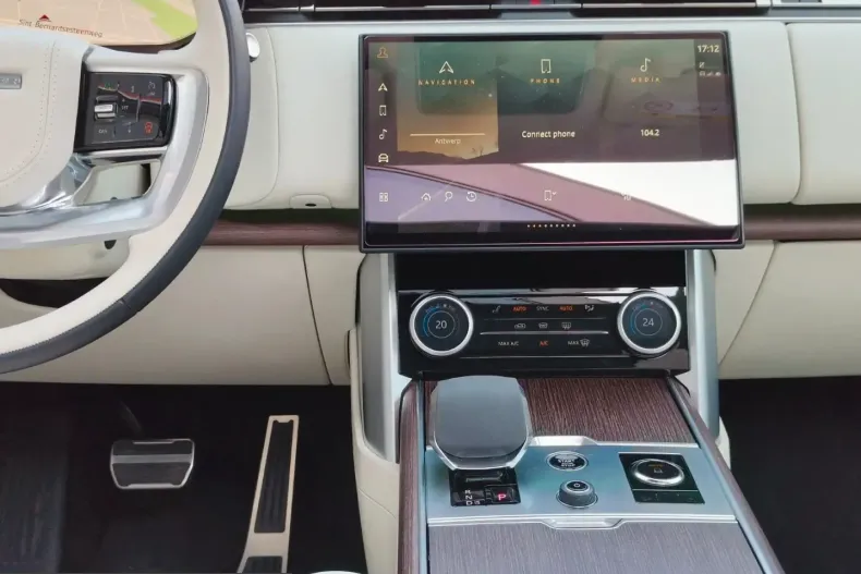 Land Rover Range Rover din 2023 cu 36.000 km - oferta LAN224339 - foto 12