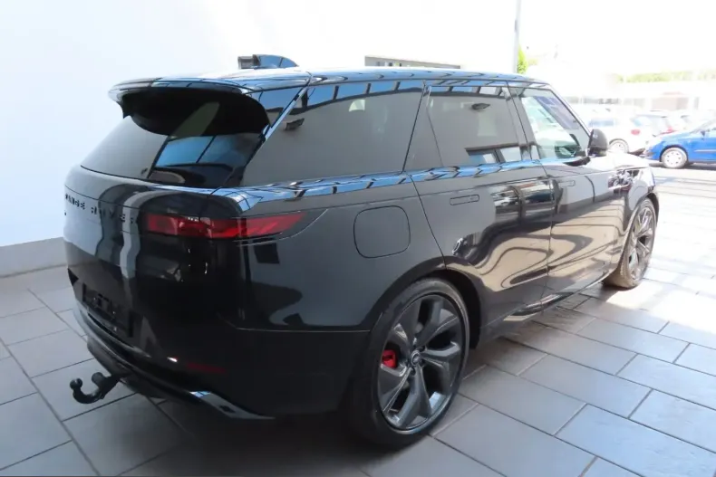 Land Rover Range Rover Sport din 2025 cu 11.000 km - oferta LAN224340 - foto 4