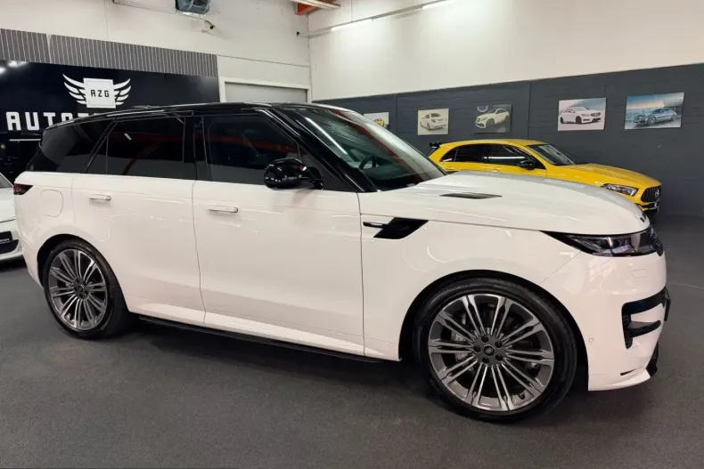 Land Rover Range Rover Sport din 2025 cu 3.000 km - oferta LAN224344 - foto 6