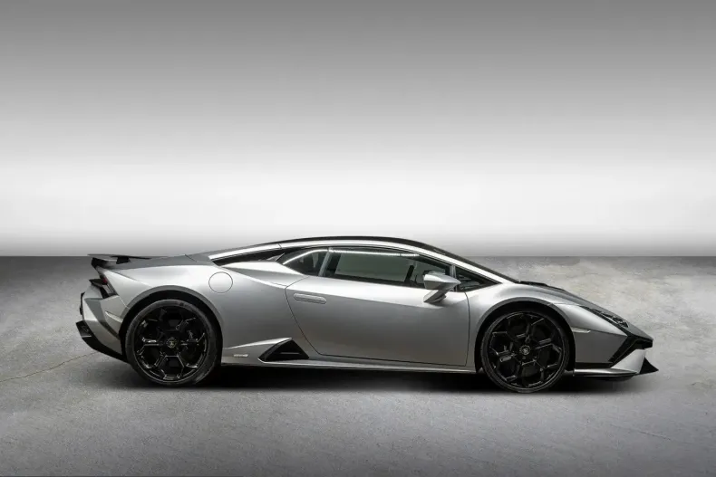 Lamborghini Huracán din 2023 cu 19.000 km - oferta LAM224345 - foto 2