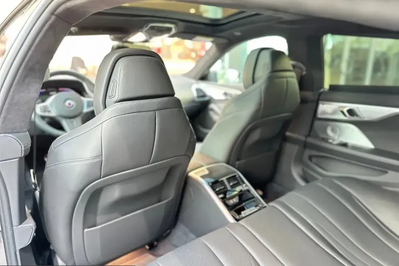 Alpina B8 din 2024 cu 35.150 km - oferta ALP224348 - foto 16