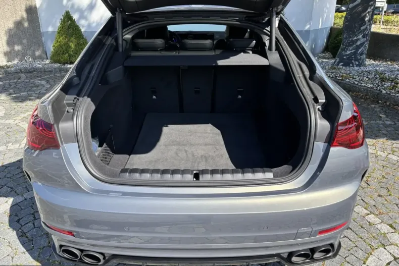 Alpina B4 din 2025 cu 1.900 km - oferta ALP224350 - foto 7